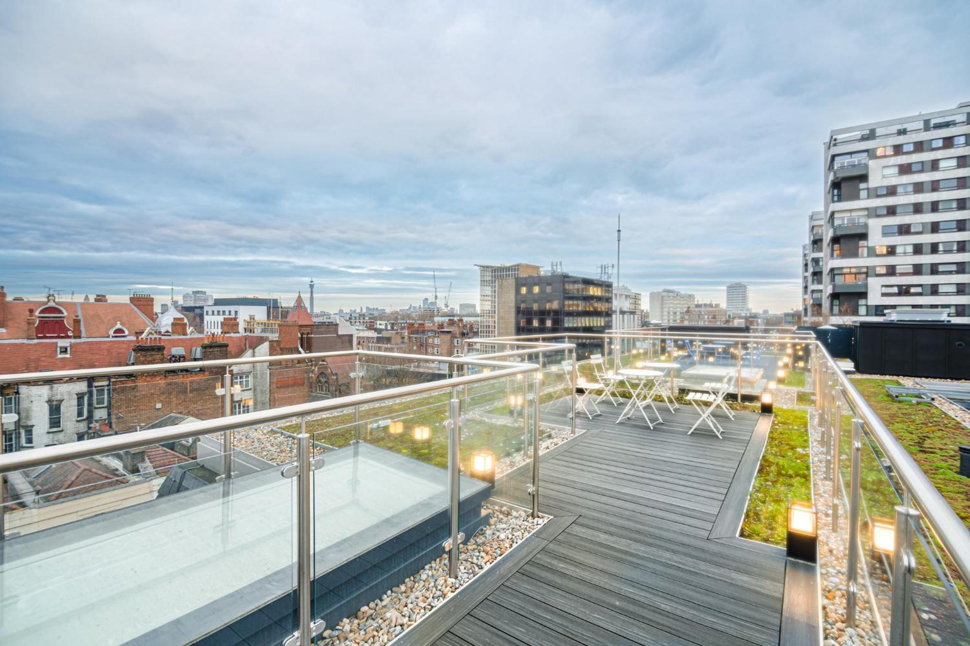 Elegant 3-Bedroom Penthouse In Marble Arch 70 伦敦 外观 照片
