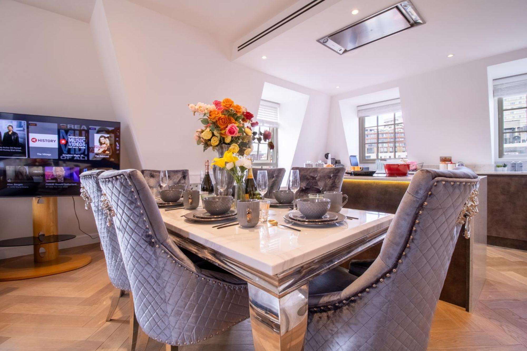 Elegant 3-Bedroom Penthouse In Marble Arch 70 伦敦 外观 照片
